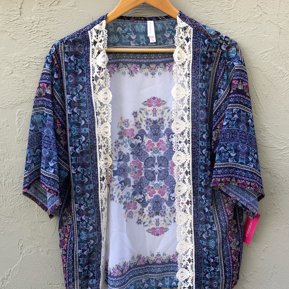 Sheer Kimono-Style Swimsuit Coverup